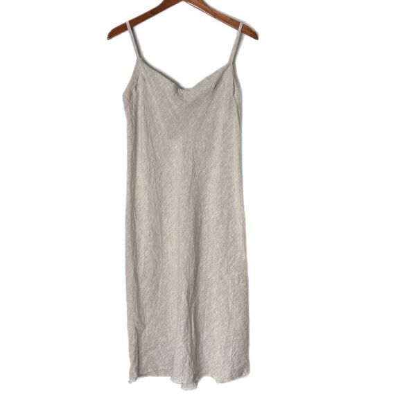Artemesia Linen Slip Dress - Picture 3 of 8